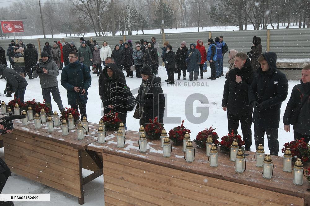 Victims of Russian missile attack remembered in Dnipro