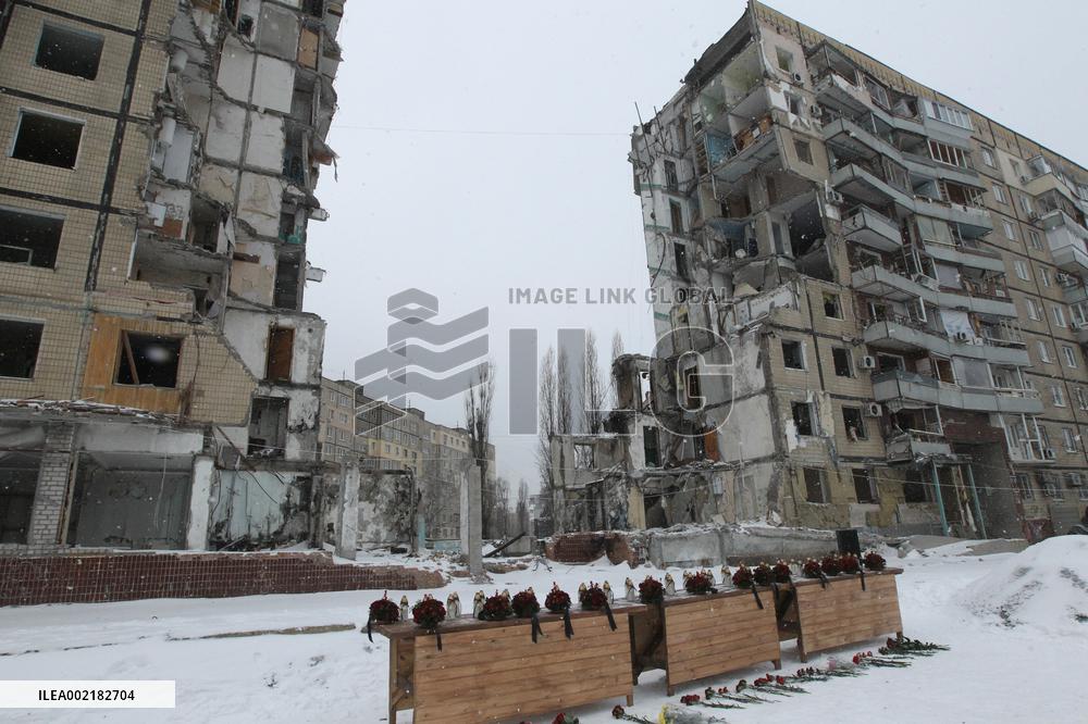 Victims of Russian missile attack remembered in Dnipro