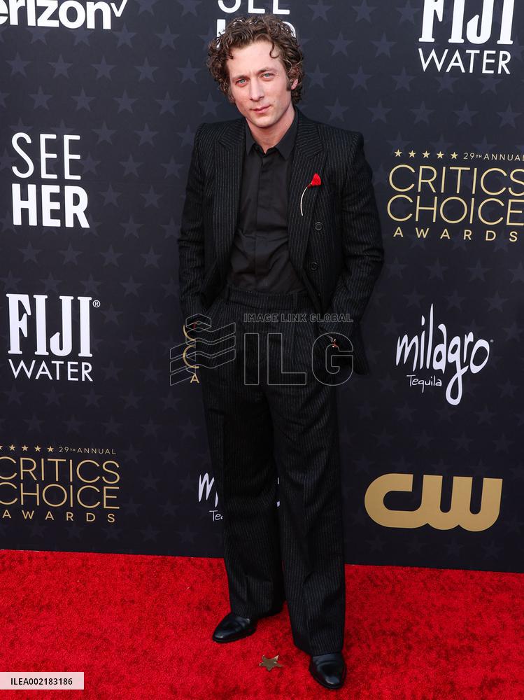 29th Annual Critics' Choice Awards Arrivals - LA