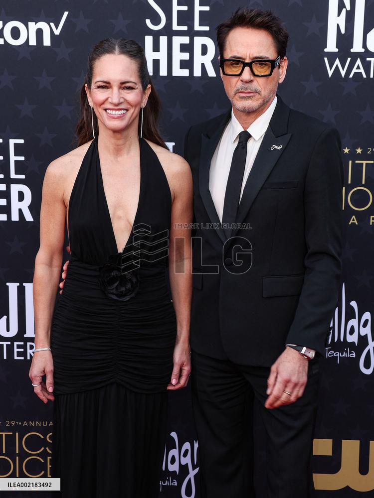 29th Annual Critics' Choice Awards Arrivals - LA