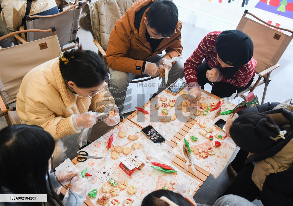 CHINA-HUBEI-WUHAN-NIGHT SCHOOLS (CN)