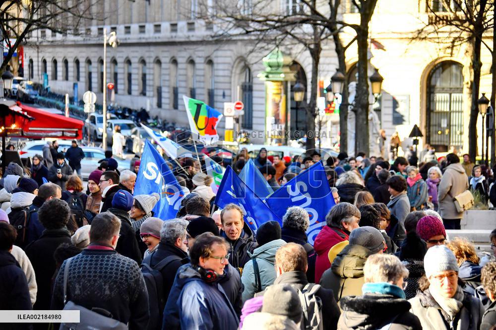 Protest against the closure of preparatory classes for the grandes ecoles