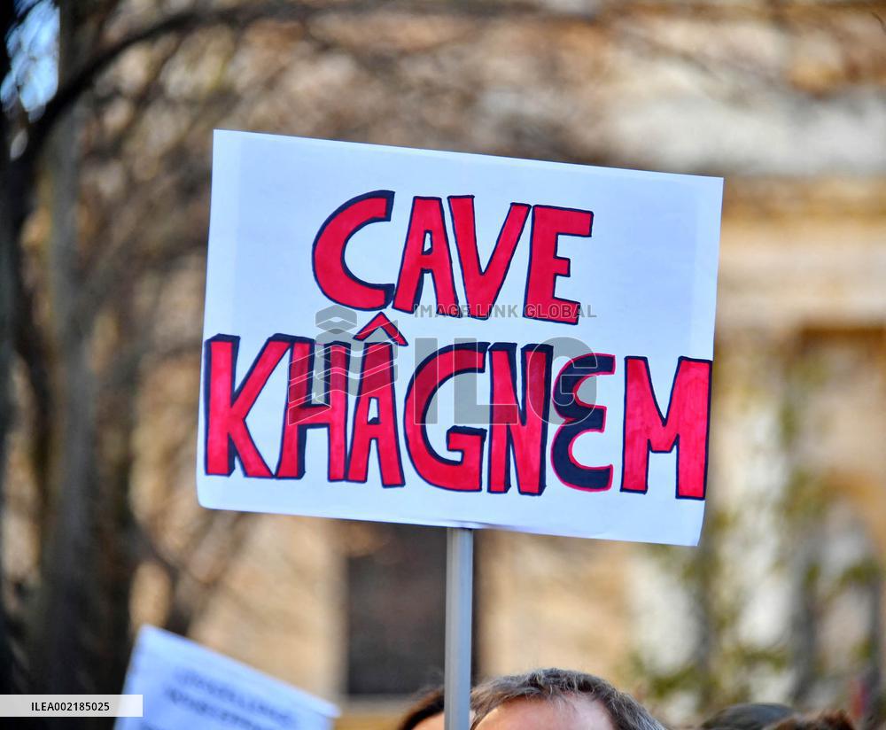 Protest against the closure of preparatory classes for the grandes ecoles