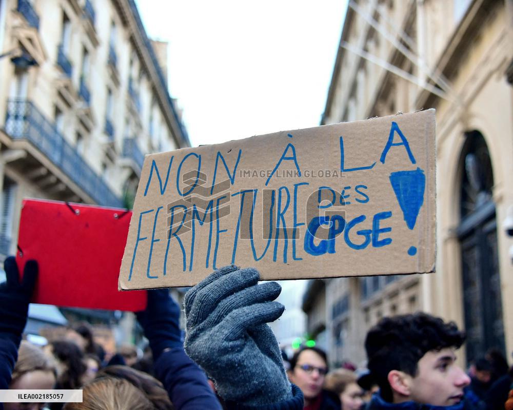 Protest against the closure of preparatory classes for the grandes ecoles