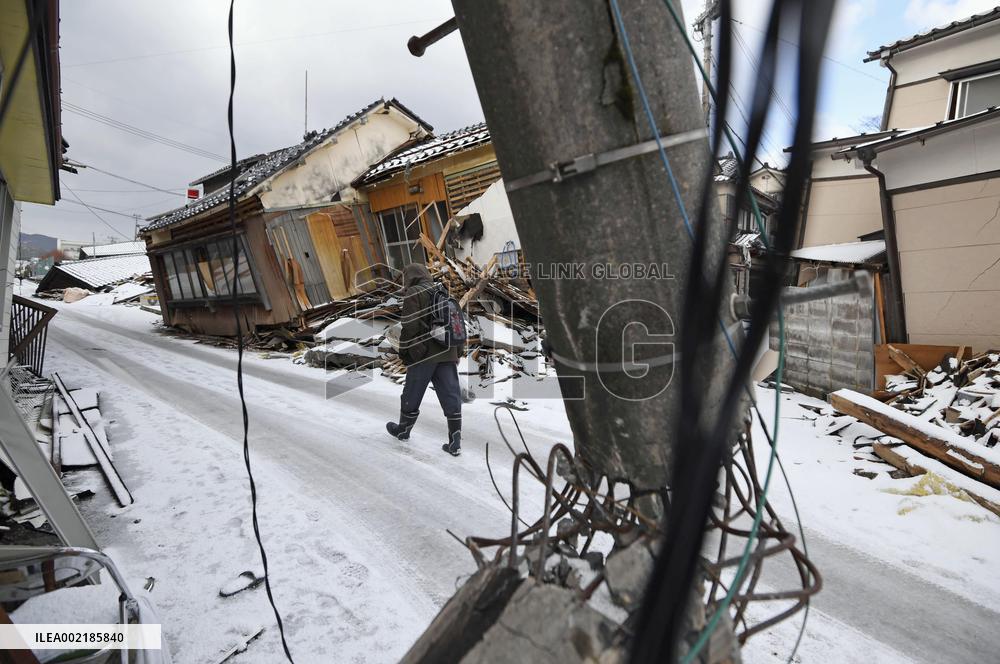 Aftermath of strong quake in central Japan