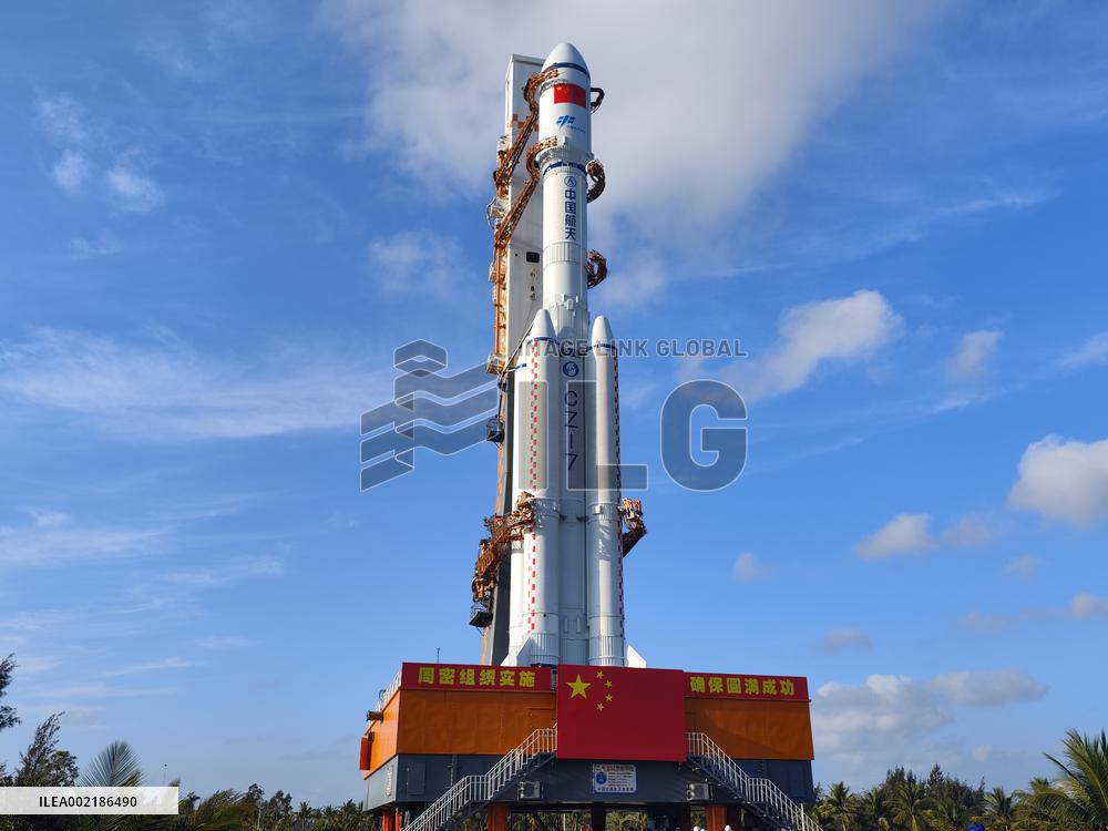 XINHUA PHOTOS OF THE DAY