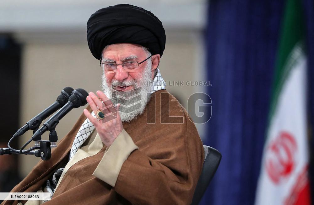 Khamenei Praises Houthis' Red Sea Attacks - Tehran