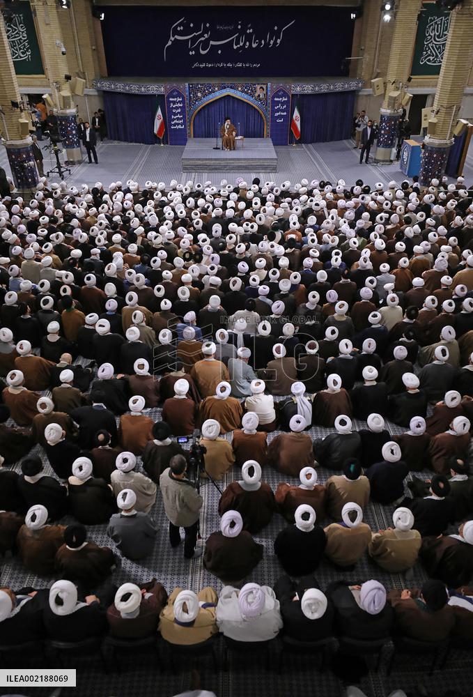 Khamenei Praises Houthis' Red Sea Attacks - Tehran