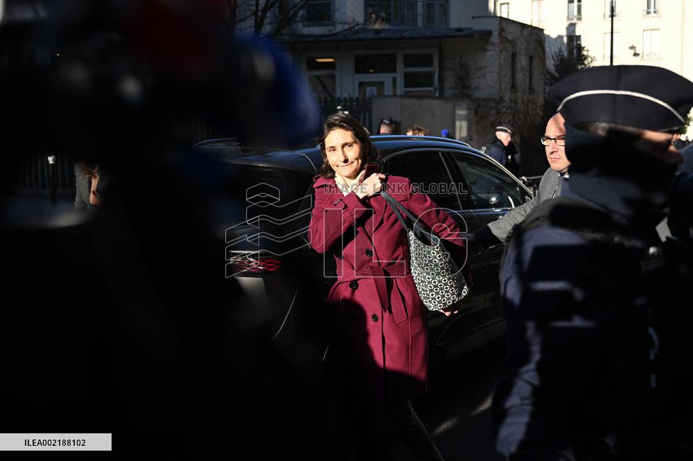 Amelie Oudea-Castera Visits Littre Public School - Paris