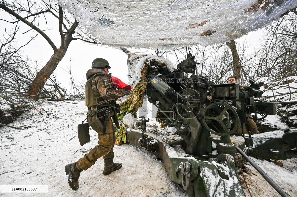 Soldiers of 406th Separate Artillery Brigade defend Zaporizhzhia direction