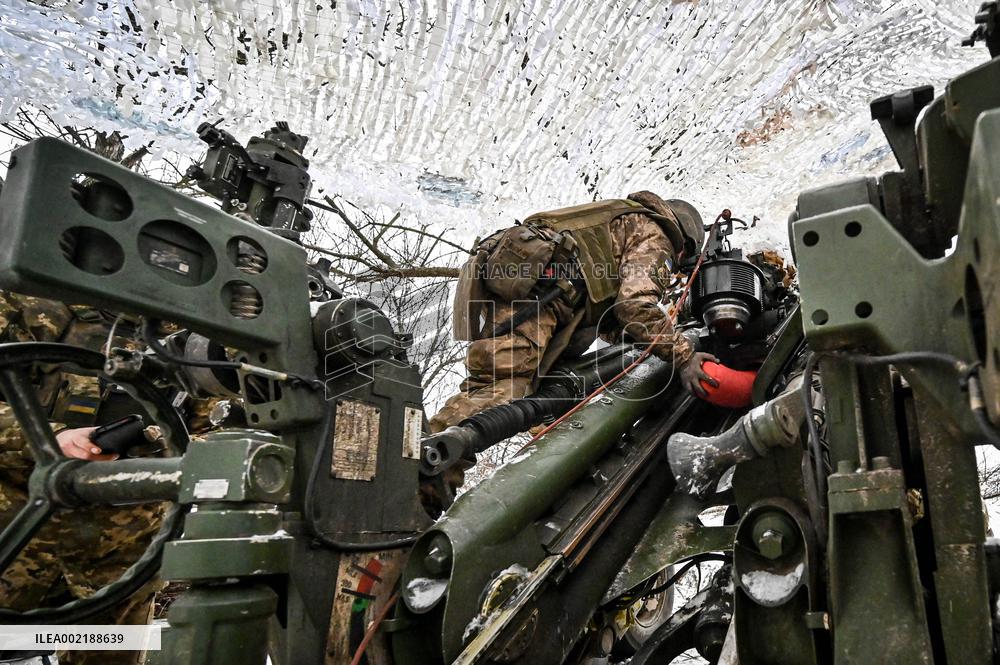 Soldiers of 406th Separate Artillery Brigade defend Zaporizhzhia direction