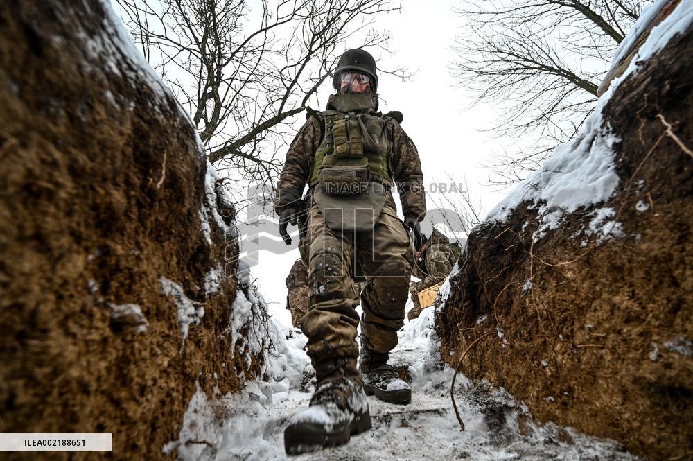 Soldiers of 406th Separate Artillery Brigade defend Zaporizhzhia direction