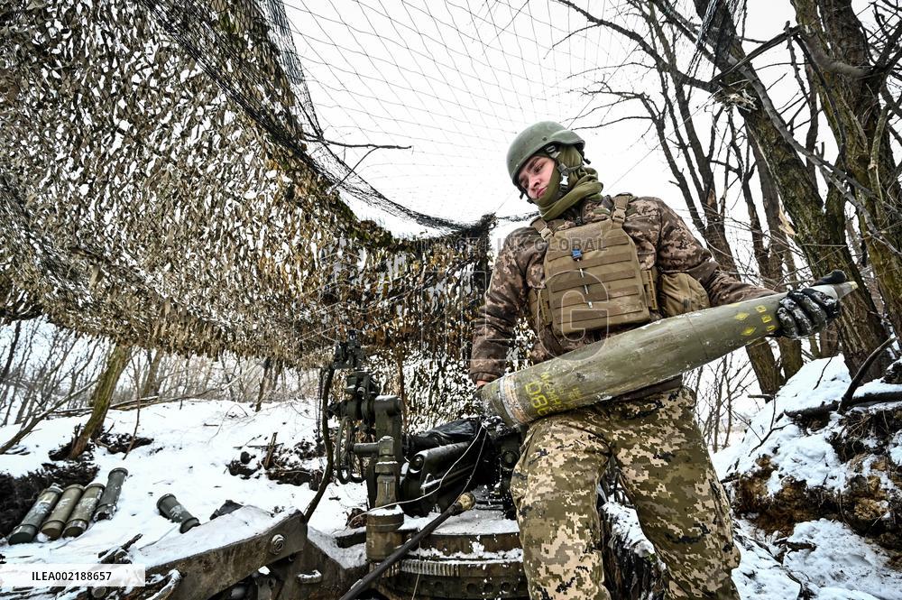 Soldiers of 406th Separate Artillery Brigade defend Zaporizhzhia direction