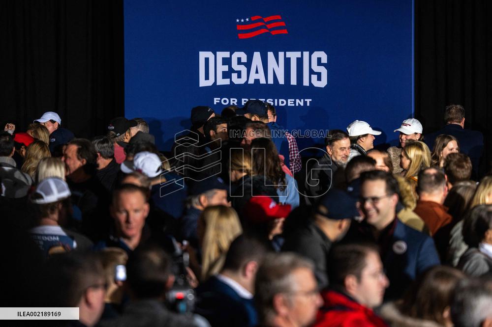 Republican presidential candidate Ron DeSantis