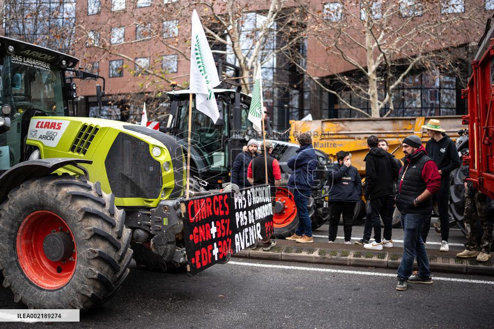 Demonstration by Young Farmers - Toulouse