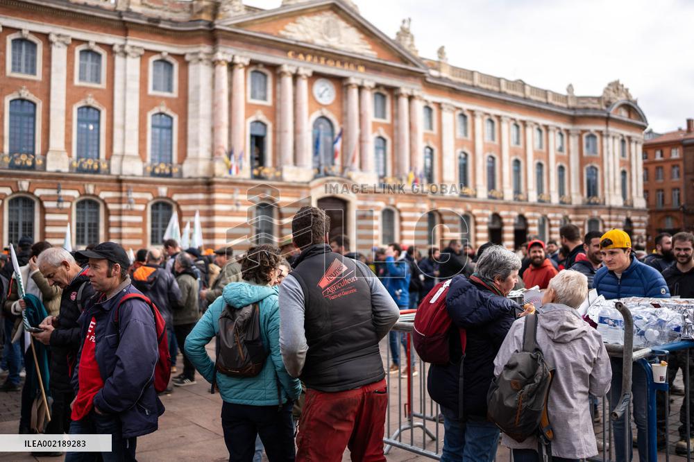 Demonstration by Young Farmers - Toulouse
