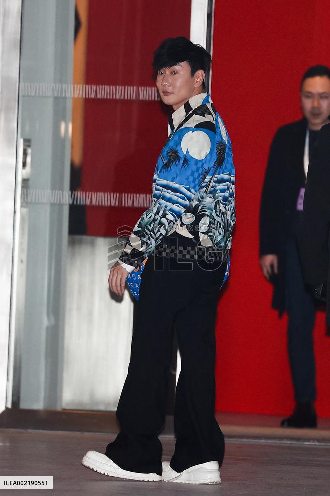 PFW - Louis Vuitton Menswear Fall/Winter 2024-2025 - Arrivals NB