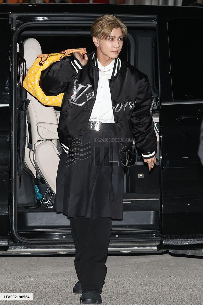 PFW - Louis Vuitton Menswear Fall/Winter 2024-2025 - Arrivals NB
