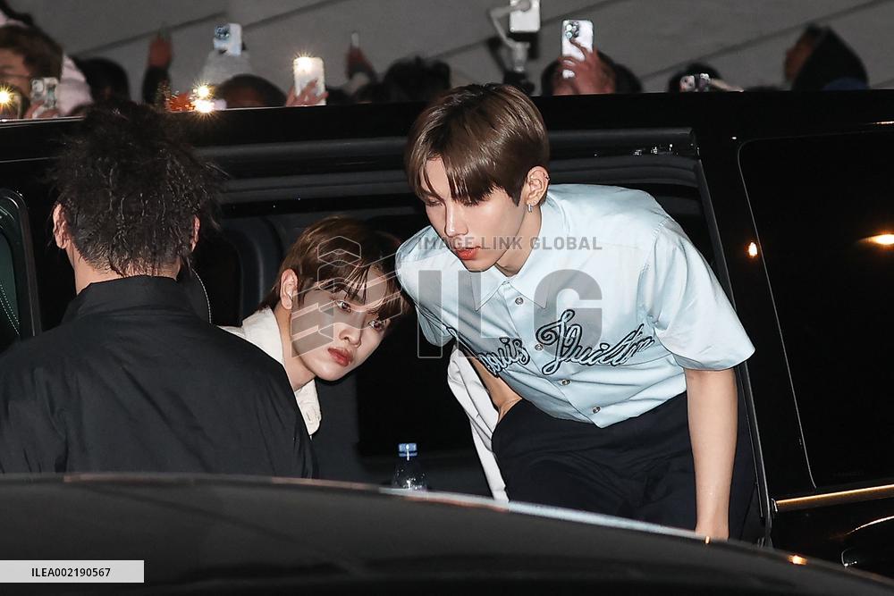 PFW - Louis Vuitton Menswear Fall/Winter 2024-2025 - Arrivals NB