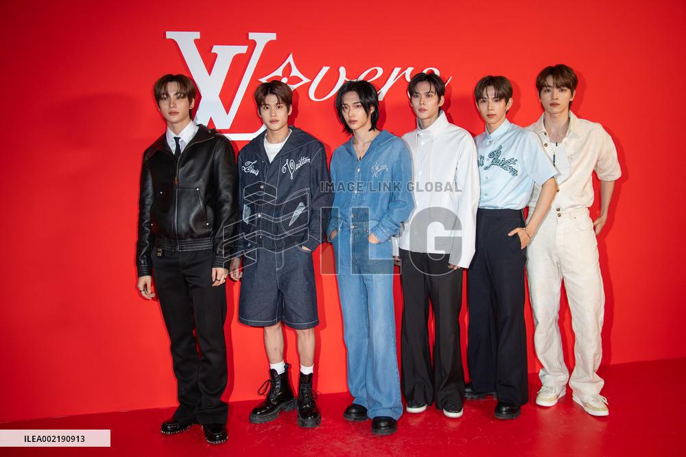 PFW Louis Vuitton Photocall