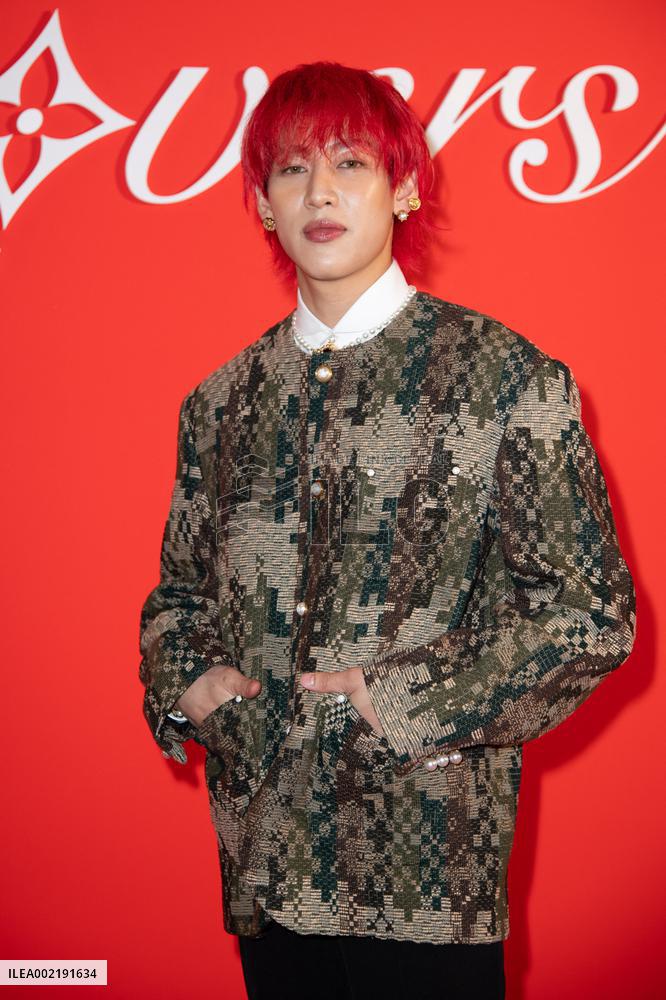 PFW Louis Vuitton Photocall