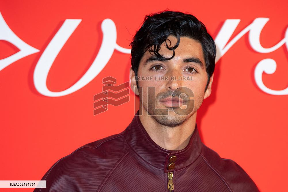 PFW Louis Vuitton Photocall