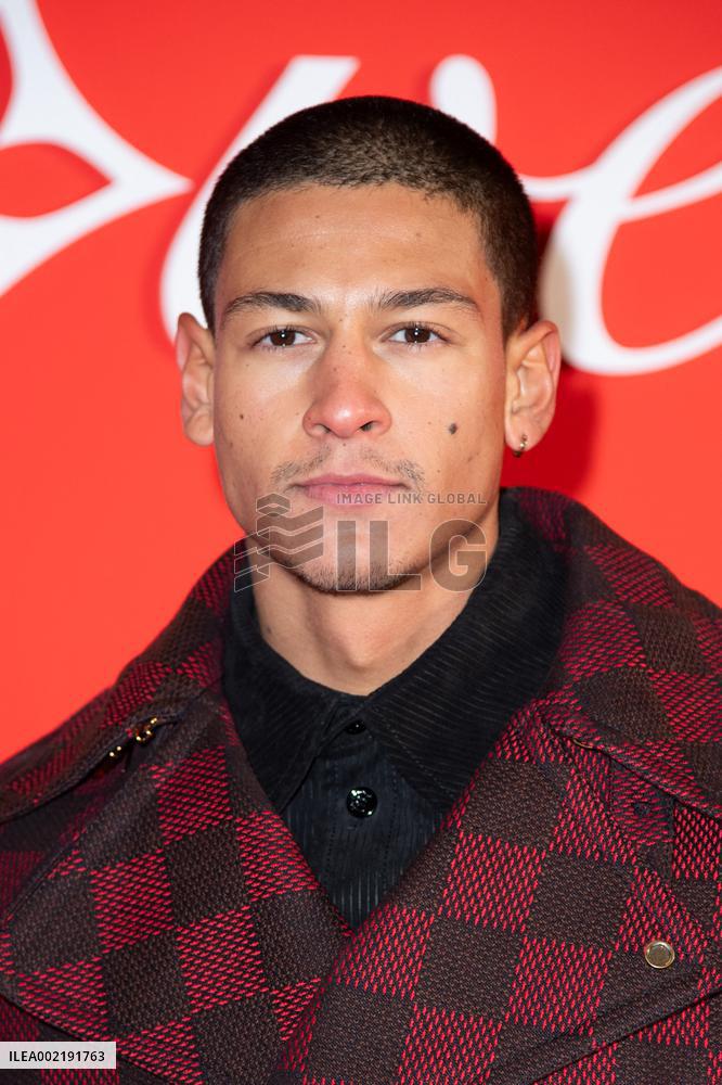 PFW Louis Vuitton Photocall