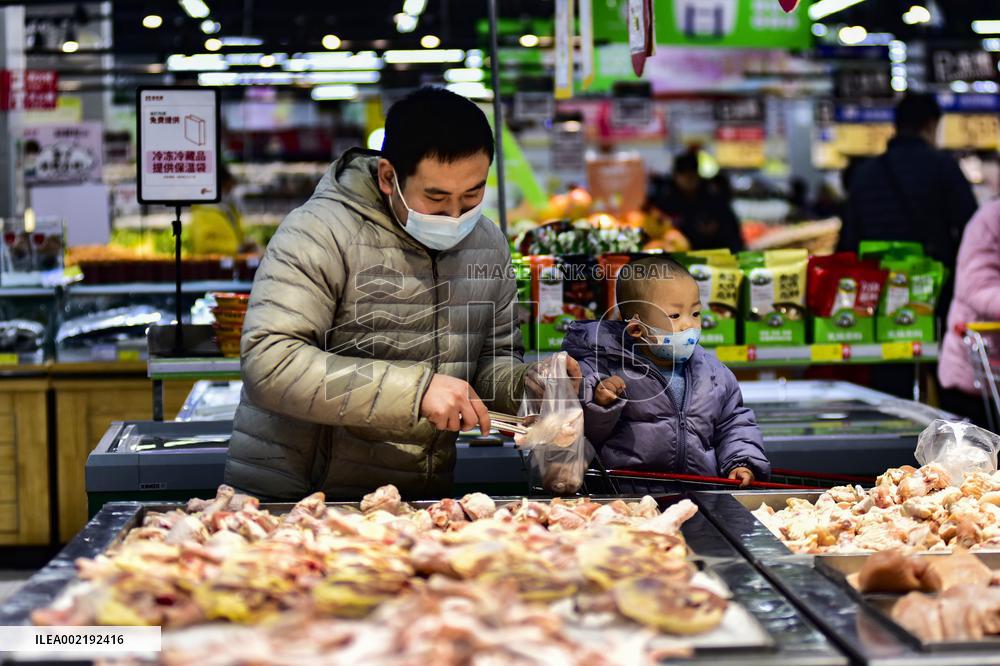 Customers Shop at A Supermarket in Qingzhou