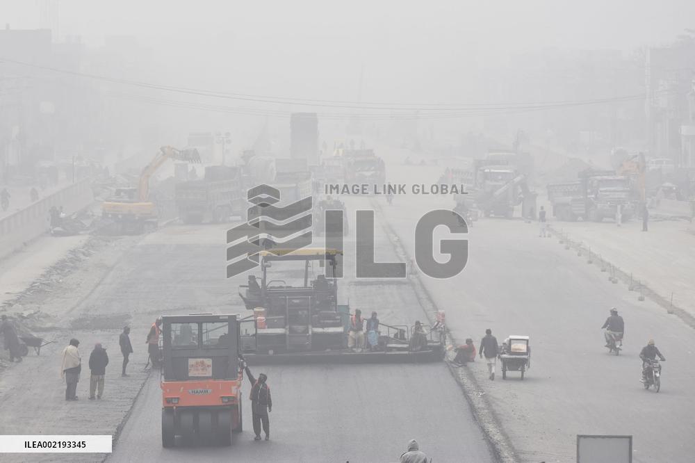 PAKISTAN-LAHORE-FOG