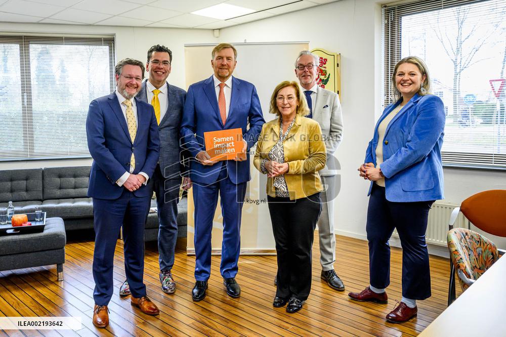 Dutch King Visits Organization Of Bailiffs - The Hague