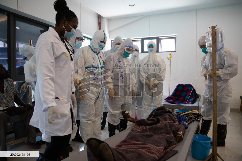 ZAMBIA-LUSAKA-CHOLERA OUTBREAK-CHINESE DOCTORS