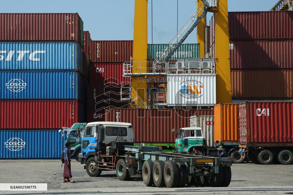 MYANMAR-YANGON-PORT-EXPORT