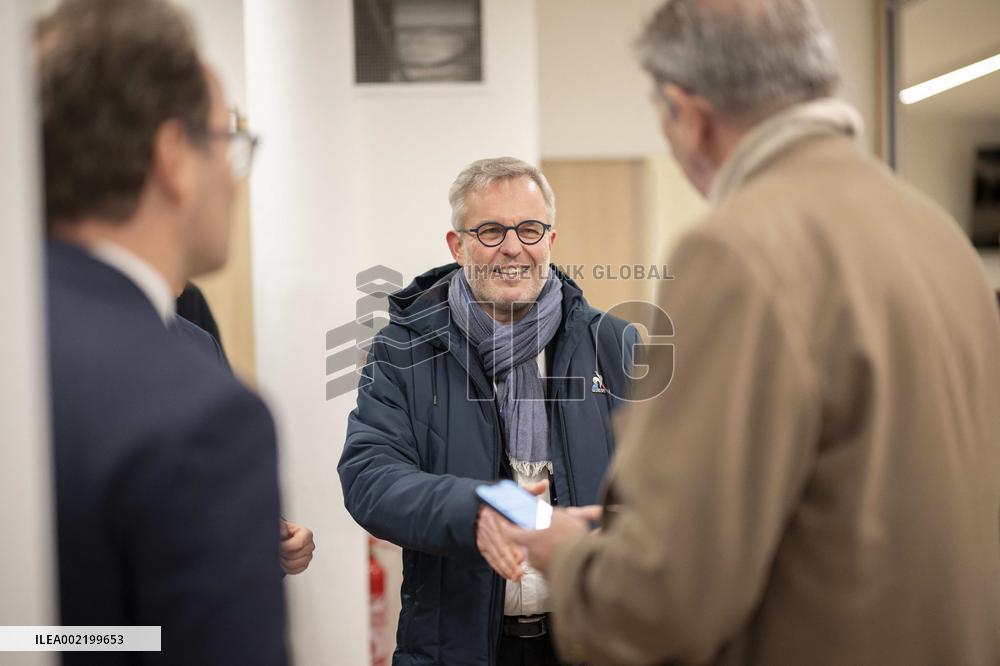 Renaissance Party's Executive Office - Paris