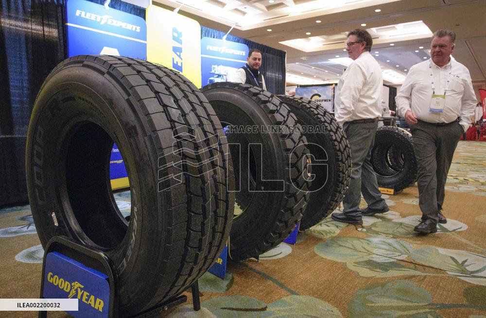 CANADA-VANCOUVER-TRUCK LOGGERS-CONVENTION AND TRADE SHOW