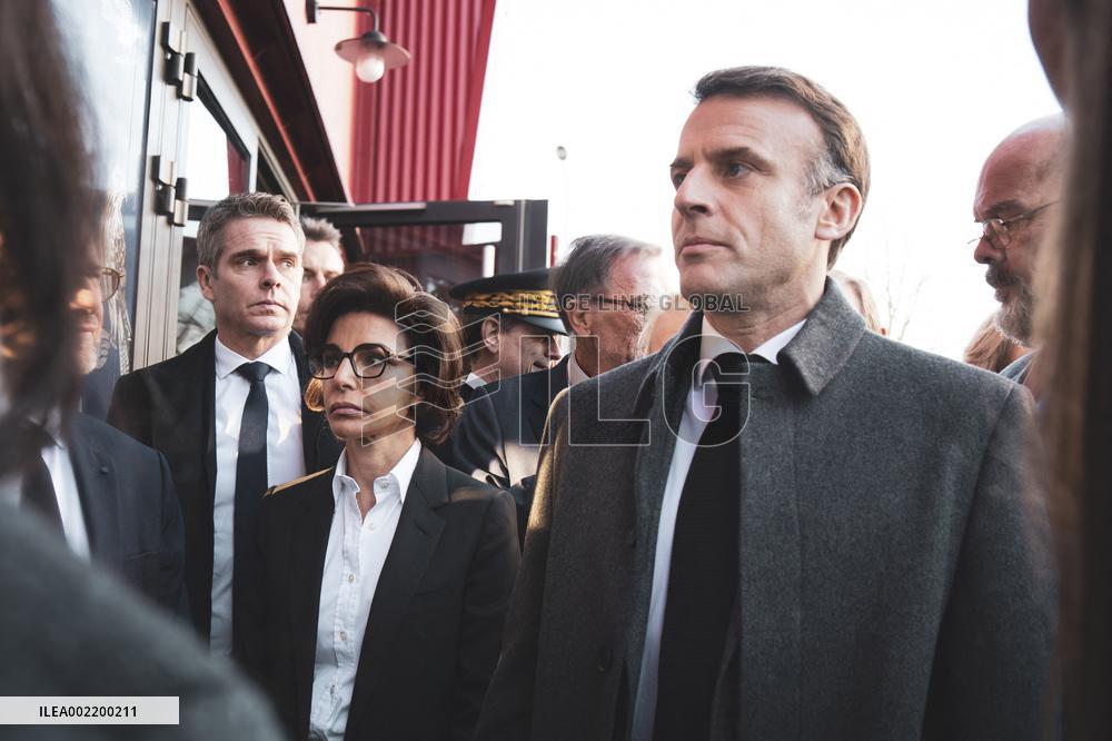 Macron And Dati Visit The Ateliers Medicis - Clichy-sous-Bois