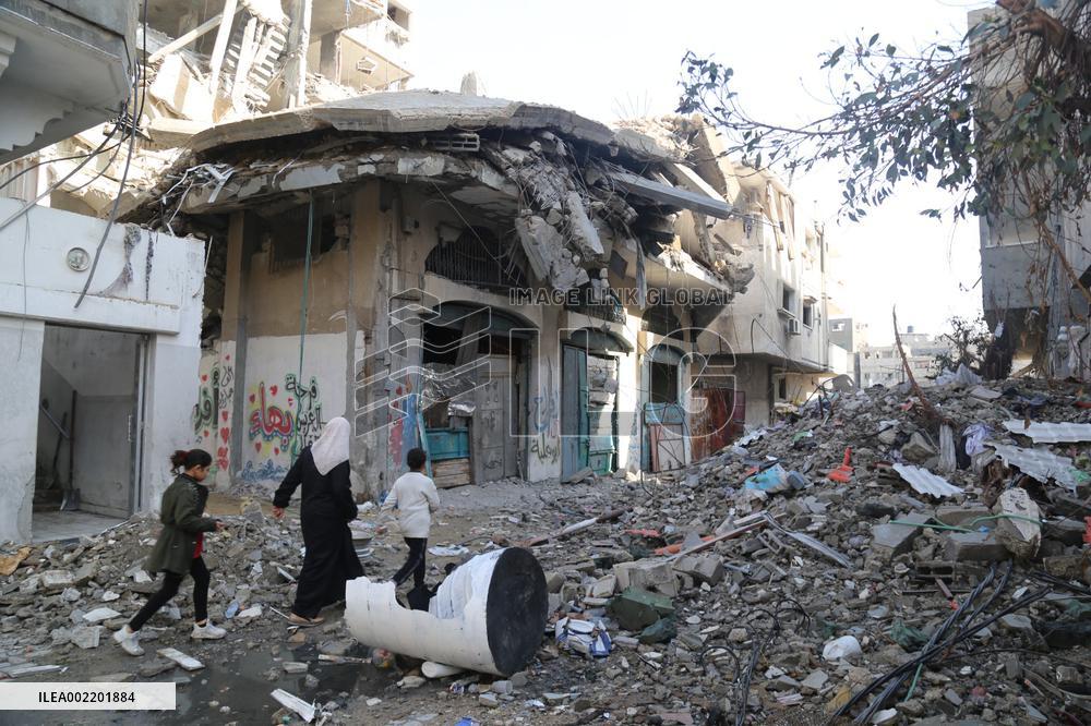 MIDEAST-GAZA-JABALIA REFUGEE CAMP-ISRAEL-HAMAS CONFLICT-AFTERMATH