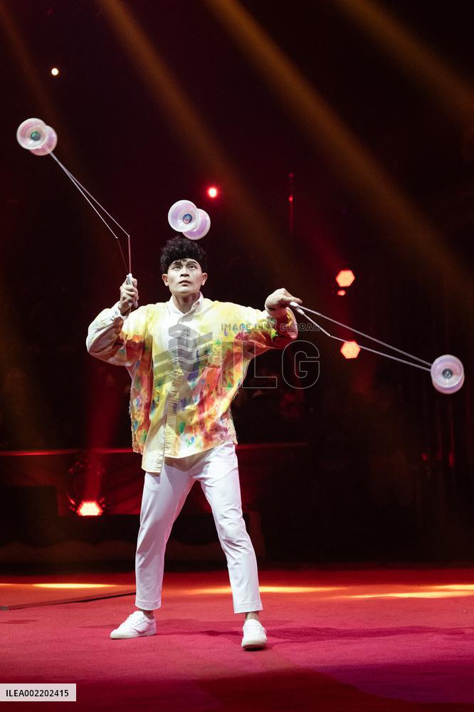 NO TABLOIDS: 46th International Circus Festival - Monaco