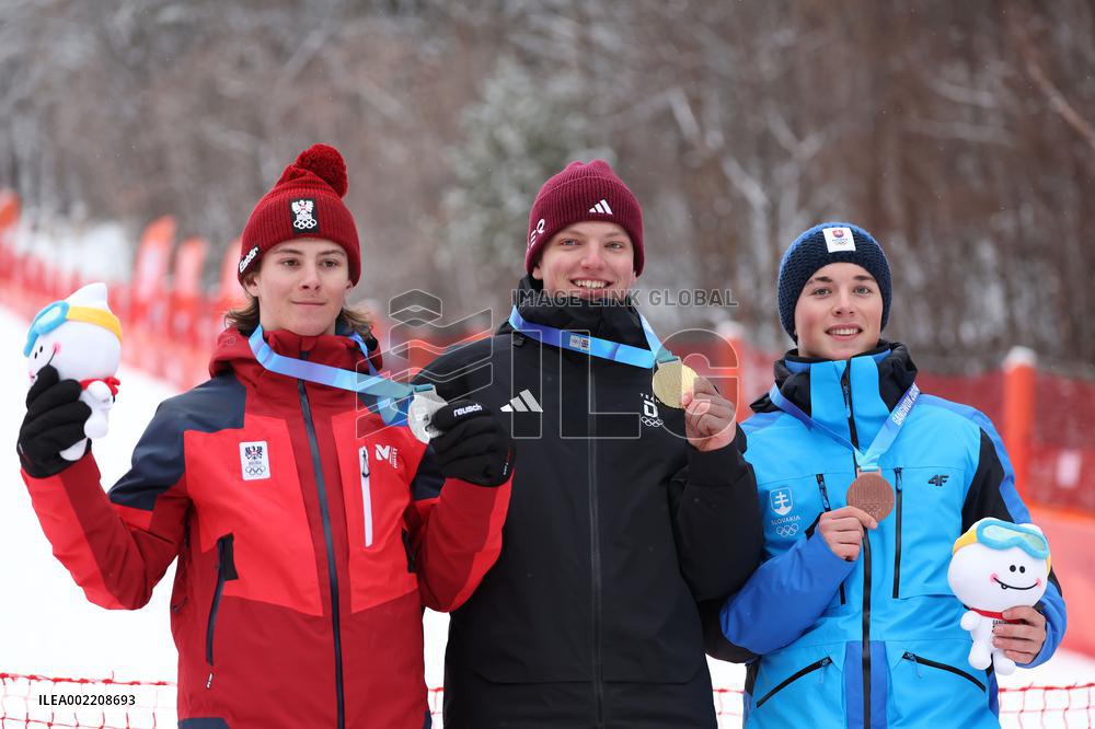 (SP)SOUTH KOREA-JEONGSEON-WINTER YOUTH OLYMPIC GAMES-ALPINE SKIING-SUPER-G