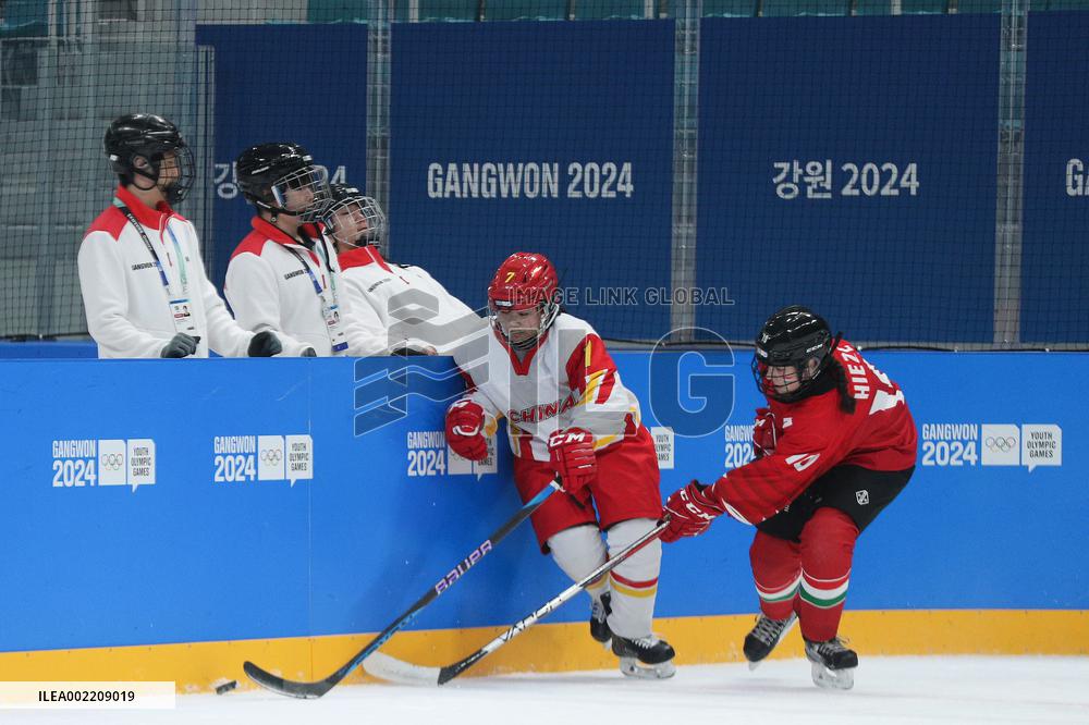 (SP)SOUTH KOREA-GANGNEUNG-WINTER YOUTH OLYMPIC GAMES-ICE HOCKEY