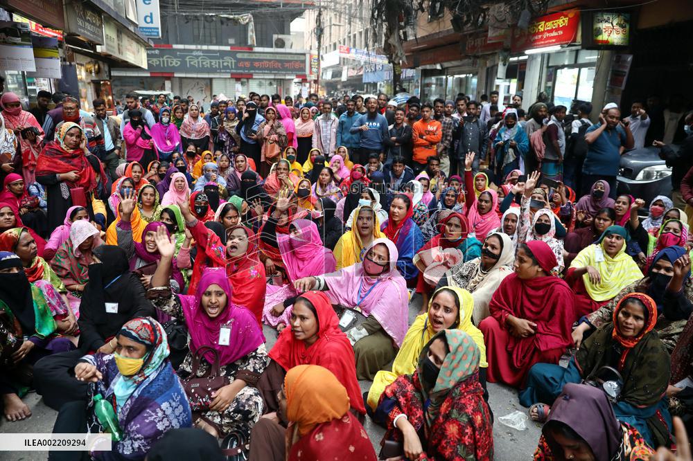 Garments Workers Protest In Dhaka - Bangladesh