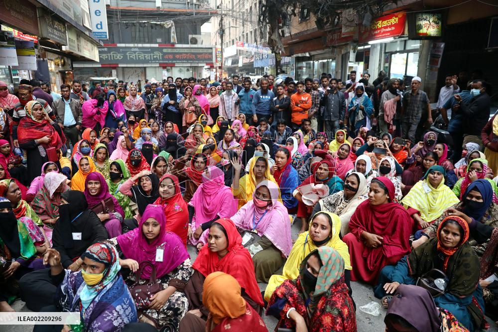 Garments Workers Protest In Dhaka - Bangladesh