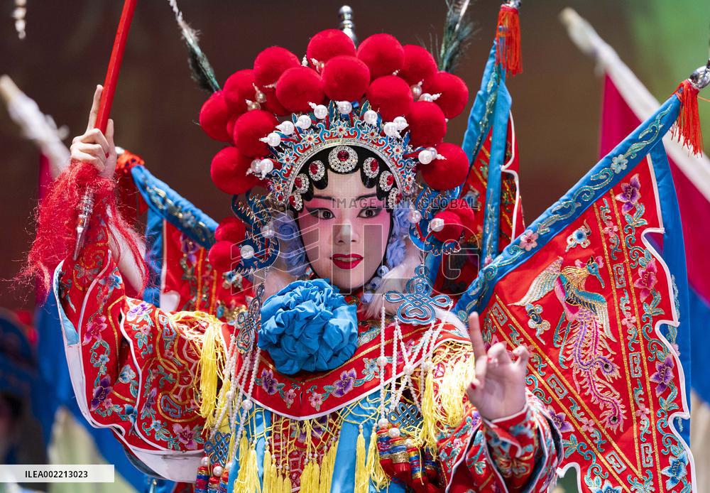 CANADA-ONTARIO-RICHMOND HILL-CHINESE OPERA GALA