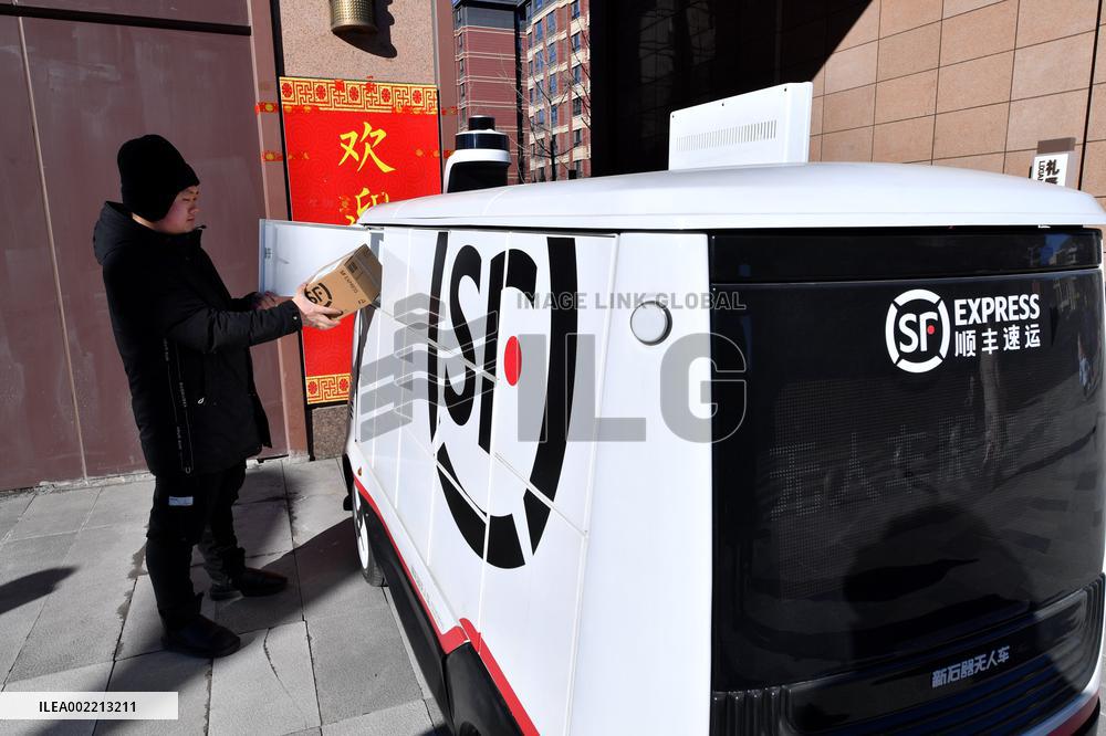 CHINA-HEBEI-XIONG'AN NEW AREA-UNMANNED DELIVERY VEHICLES (CN)