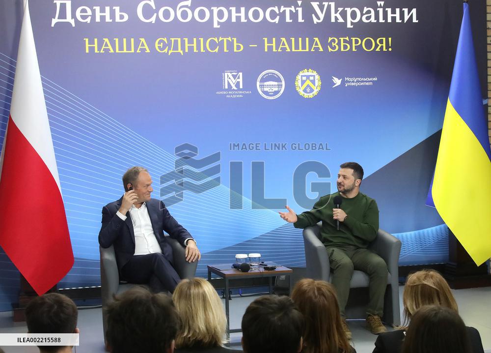 Volodymyr Zelenskyy and Donald Tusk meet with students in Kyiv