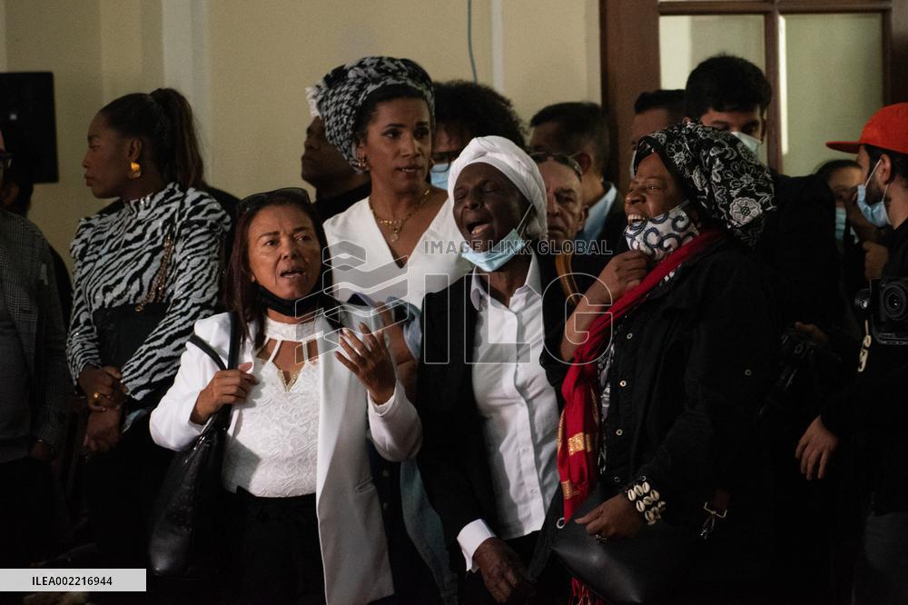Wake for Piedad Cordoba at Colombian Congress
