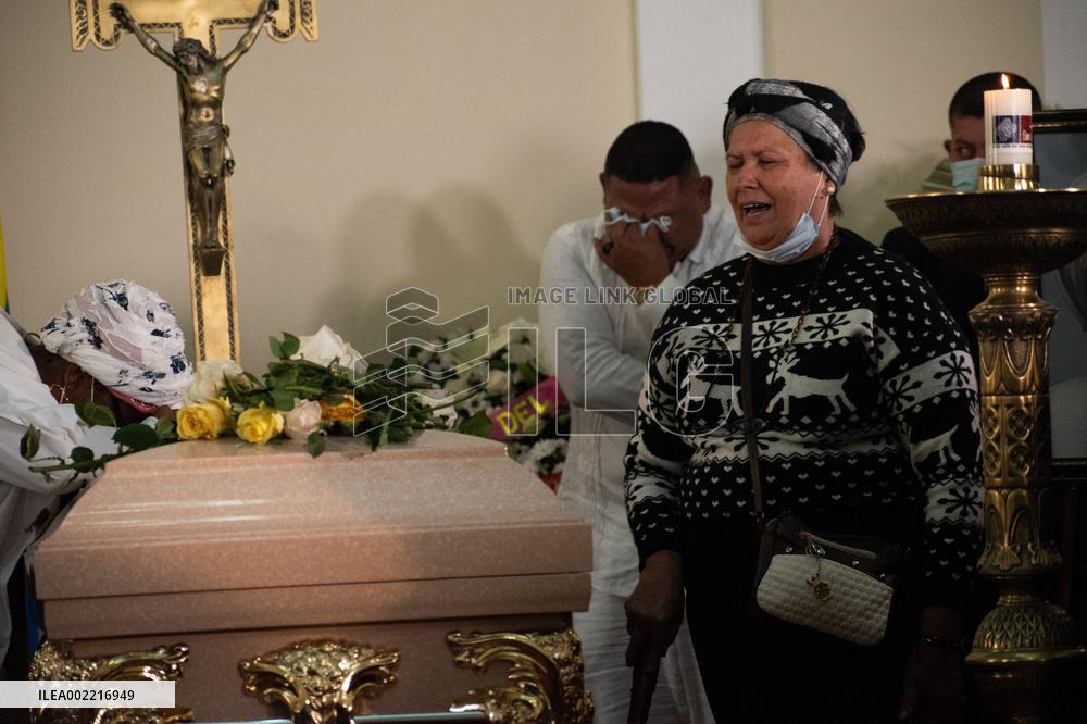 Wake for Piedad Cordoba at Colombian Congress