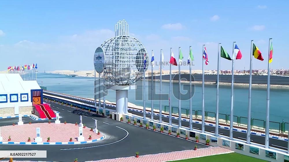 Egypt offers repair service to ships crossing Red Sea amid tension