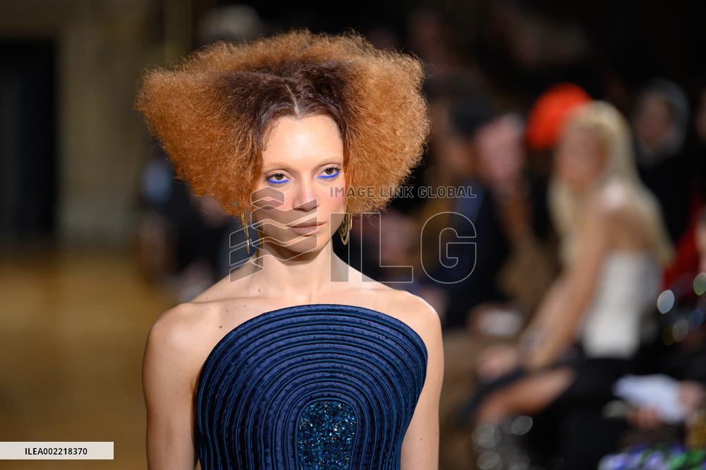 PFW - Sara Shaibi Runway