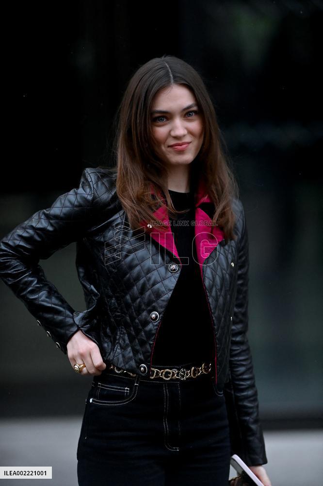 PFW - Chanel Arrivals