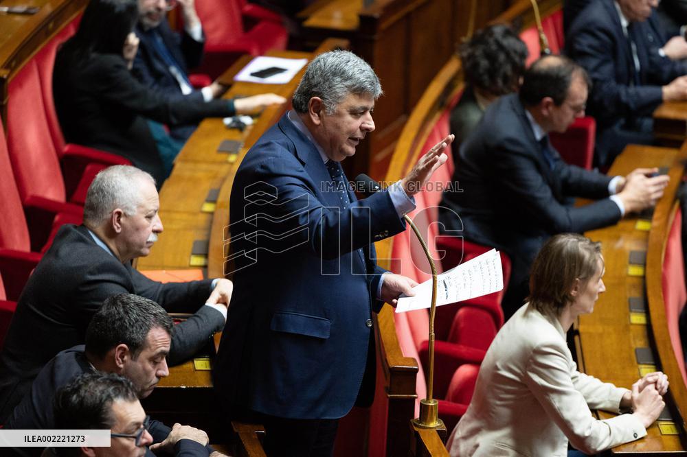 Questions to the government at the National Assembly - Paris